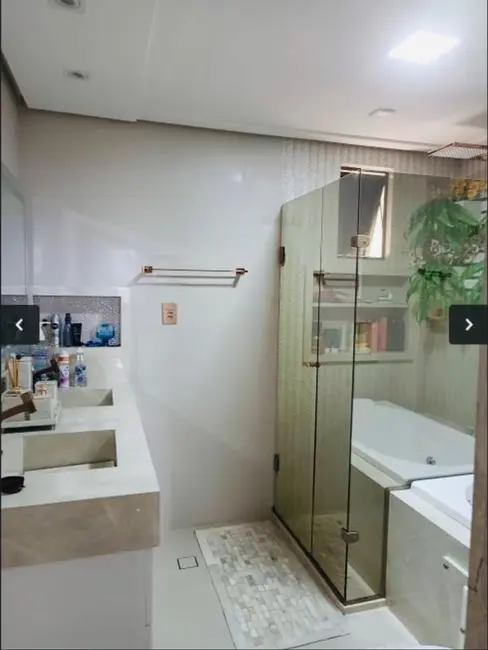 Apartamento com 3 quartos à venda, 90m2 em Pitangueiras, Lauro De Freitas - BA - imagem 5 Foto 5 de Apartamento com 3 quartos à venda, 90m2 em Pitangueiras, Lauro De Freitas - BA