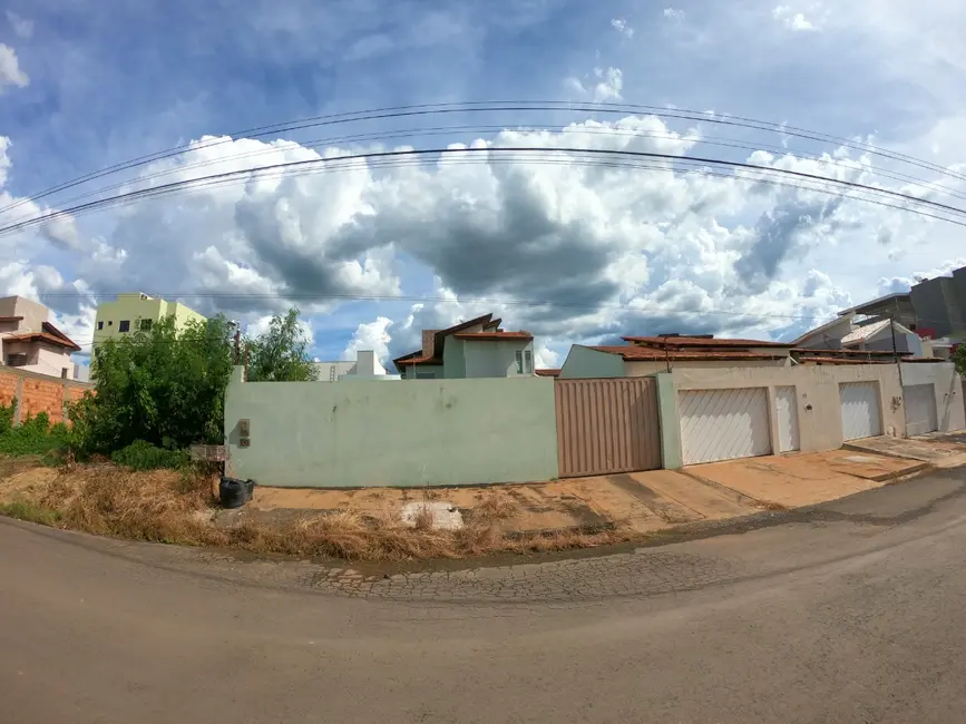 Casa com 3 quartos à venda e para alugar, 279m2 em Renato Gonçalves, Barreiras - BA - imagem 4 Foto 4 de Casa com 3 quartos à venda e para alugar, 279m2 em Renato Gonçalves, Barreiras - BA