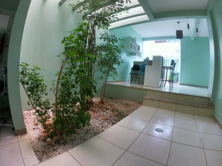 Casa com 3 quartos à venda e para alugar, 279m2 em Renato Gonçalves, Barreiras - BA - imagem 5 Foto 5 de Casa com 3 quartos à venda e para alugar, 279m2 em Renato Gonçalves, Barreiras - BA