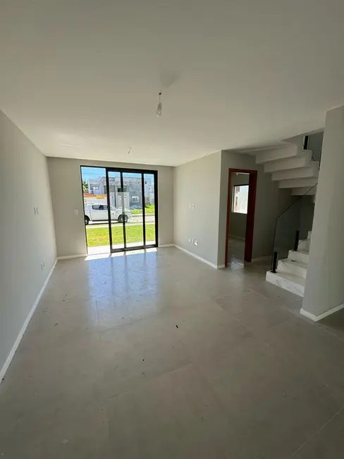 Foto 2 de Casa de Condomínio com 3 quartos à venda, 244m2 em Camacari - BA