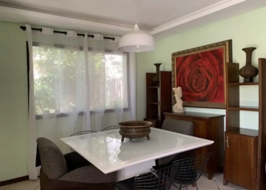 Casa com 6 quartos à venda, 220m2 em Vilas do Atlântico, Lauro De Freitas - BA - imagem 8 Foto 8 de Casa com 6 quartos à venda, 220m2 em Vilas do Atlântico, Lauro De Freitas - BA