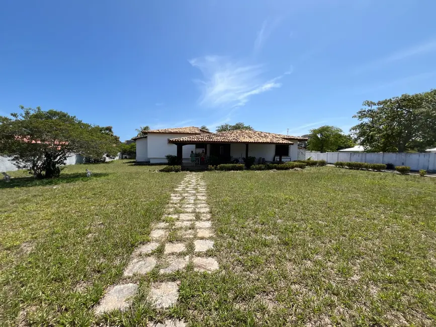 Foto 1 de Casa de Condomínio com 5 quartos à venda, 320m2 em Camacari - BA
