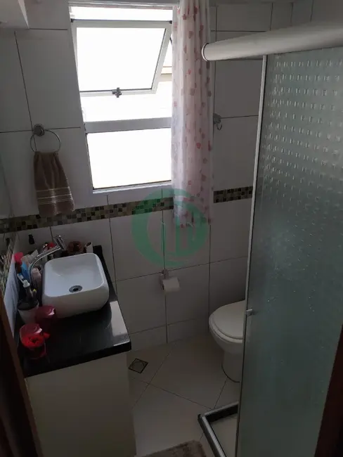 Foto 4 de Apartamento com 2 quartos à venda, 49m2 em Vila Luzita,  - SP