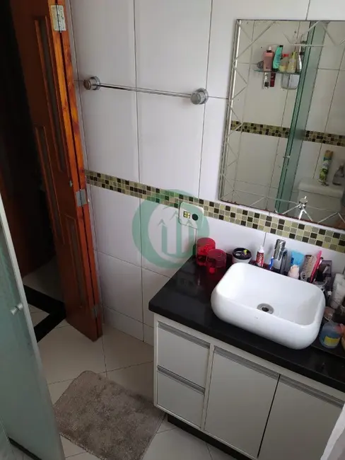 Foto 5 de Apartamento com 2 quartos à venda, 49m2 em Vila Luzita,  - SP