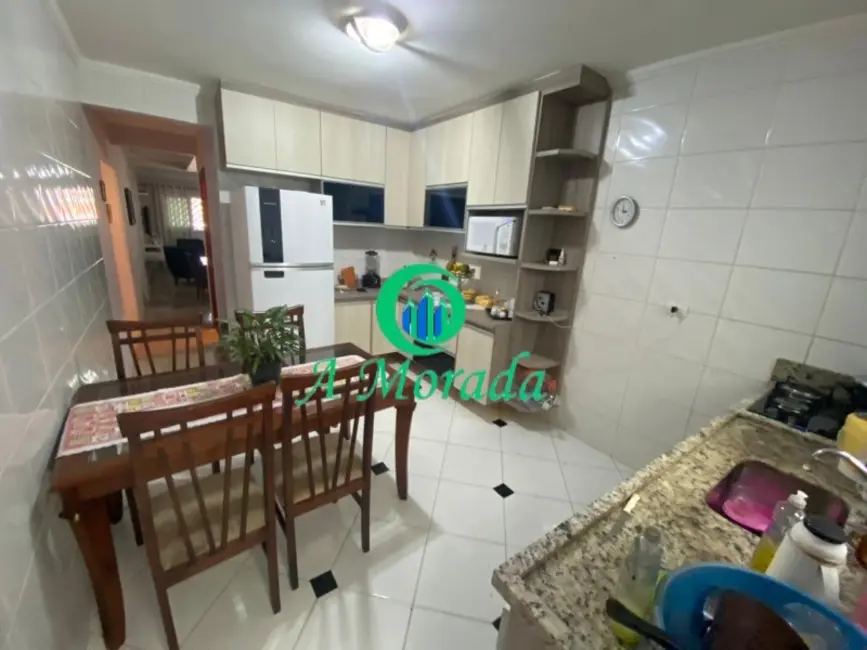 Foto 6 de Casa com 3 quartos para alugar, 110m2 em Vila Linda, Santo Andre - SP