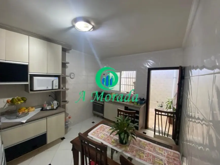 Foto 4 de Casa com 3 quartos para alugar, 110m2 em Vila Linda, Santo Andre - SP