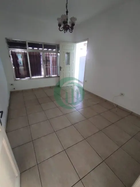 Foto 1 de Casa com 1 quarto à venda, 150m2 em Jardim do Estádio, Santo Andre - SP