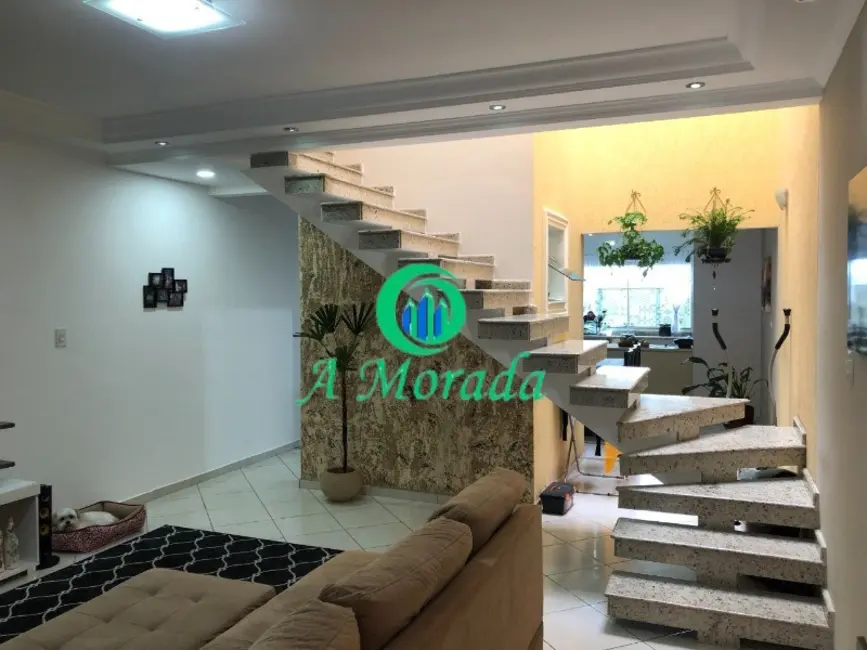 Foto 3 de Casa com 3 quartos à venda, 121m2 em Jardim das Maravilhas, Santo Andre - SP