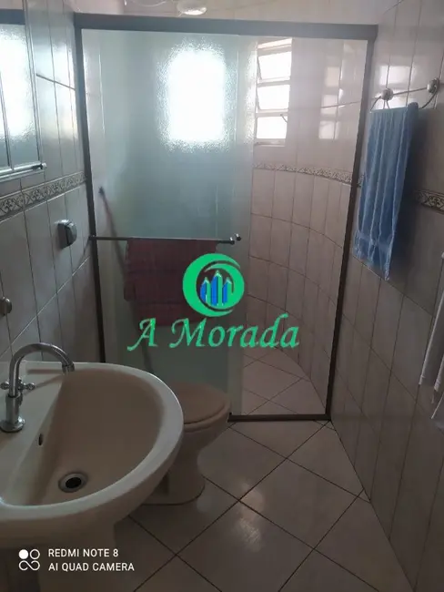 Casa com 2 quartos à venda, 212m2 em Jardim Las Vegas, Santo Andre - SP - imagem 6 Foto 6 de Casa com 2 quartos à venda, 212m2 em Jardim Las Vegas, Santo Andre - SP