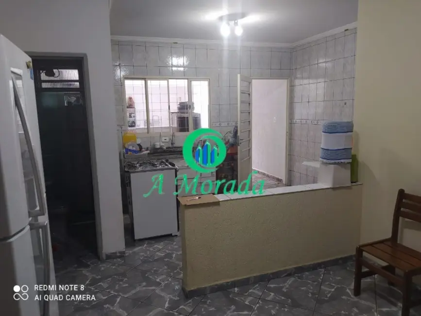 Casa com 2 quartos à venda, 212m2 em Jardim Las Vegas, Santo Andre - SP - imagem 4 Foto 4 de Casa com 2 quartos à venda, 212m2 em Jardim Las Vegas, Santo Andre - SP