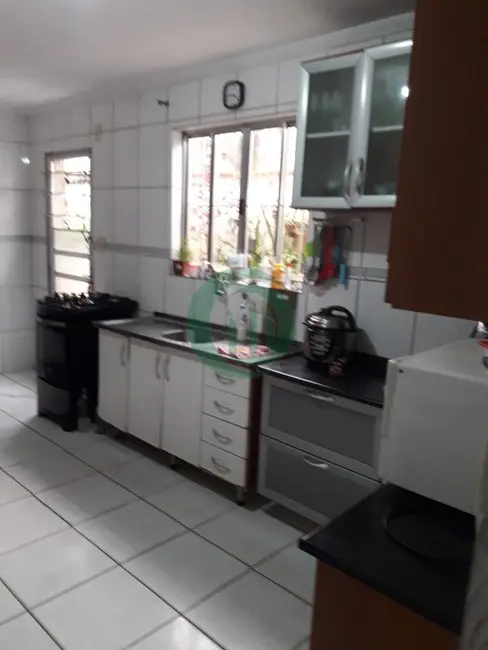 Foto 3 de Casa com 3 quartos à venda, 120m2 em Vila Helena, Santo Andre - SP