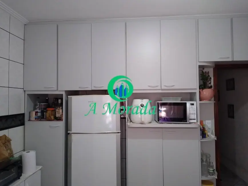 Casa com 3 quartos à venda, 181m2 em Jardim Las Vegas, Santo Andre - SP - imagem 9 Foto 9 de Casa com 3 quartos à venda, 181m2 em Jardim Las Vegas, Santo Andre - SP