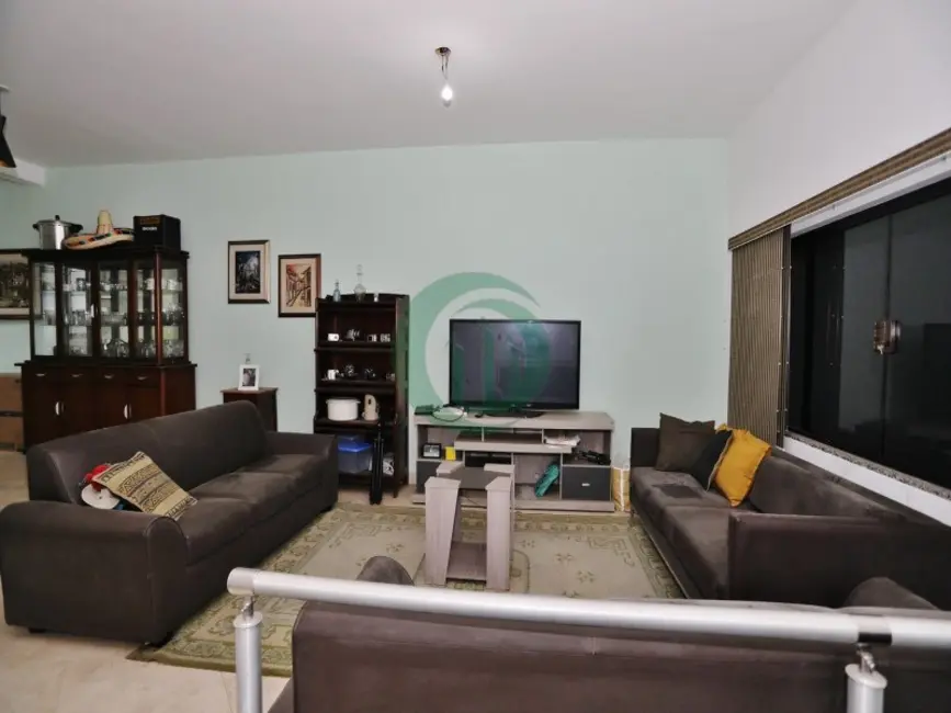 Casa com 2 quartos à venda, 210m2 em Vila Humaitá, Santo Andre - SP - imagem 2 Foto 2 de Casa com 2 quartos à venda, 210m2 em Vila Humaitá, Santo Andre - SP