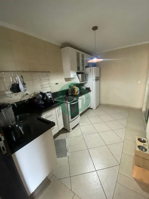 Foto 2 de Casa com 2 quartos à venda, 175m2 em Vila Helena, Santo Andre - SP