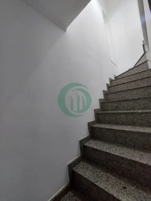 Foto 8 de Casa com 2 quartos à venda e para alugar, 115m2 em Vila Humaitá, Santo Andre - SP