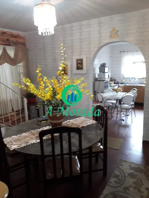 Casa com 4 quartos à venda, 254m2 em Vila Apiaí, Santo Andre - SP - imagem 3 Foto 3 de Casa com 4 quartos à venda, 254m2 em Vila Apiaí, Santo Andre - SP