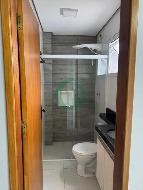Apartamento com 2 quartos para alugar, 55m2 em Vila Luzita, Santo Andre - SP - imagem 4 Foto 4 de Apartamento com 2 quartos para alugar, 55m2 em Vila Luzita, Santo Andre - SP