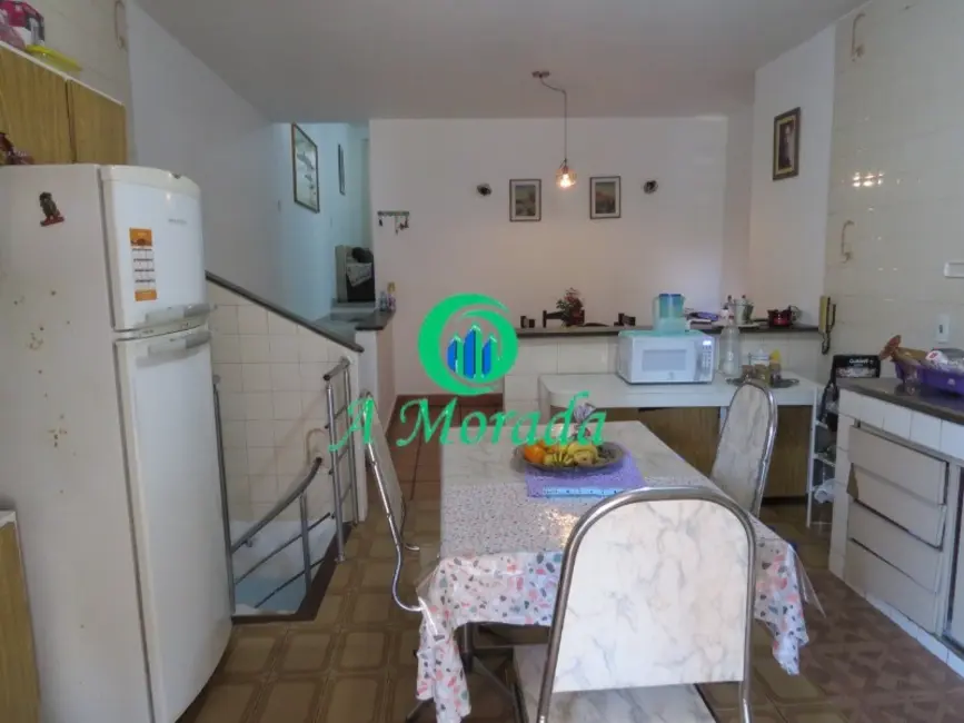 Casa com 3 quartos à venda, 201m2 em Vila Alzira, Santo Andre - SP - imagem 4 Foto 4 de Casa com 3 quartos à venda, 201m2 em Vila Alzira, Santo Andre - SP