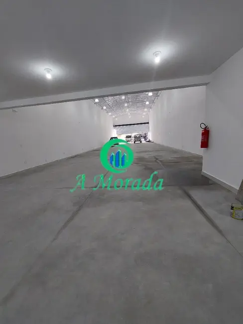 Foto 2 de Armazém / Galpão para alugar, 550m2 em Vila Guarani, Santo Andre - SP