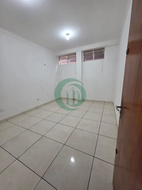 Sala Comercial para alugar, 25m2 em Jardim Teles de Menezes, Santo Andre - SP - imagem 2 Foto 2 de Sala Comercial para alugar, 25m2 em Jardim Teles de Menezes, Santo Andre - SP