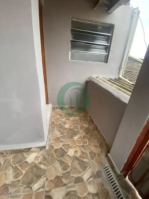 Casa com 2 quartos para alugar, 75m2 em Vila Eldízia, Santo Andre - SP - imagem 8 Foto 8 de Casa com 2 quartos para alugar, 75m2 em Vila Eldízia, Santo Andre - SP