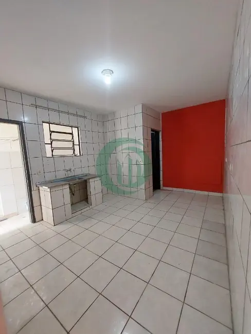 Foto 1 de Casa com 1 quarto para alugar, 50m2 em Vila Progresso, Santo Andre - SP