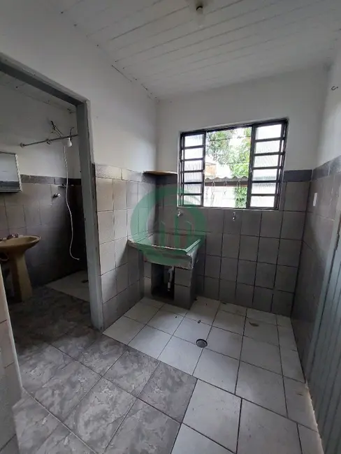 Foto 8 de Casa com 1 quarto para alugar, 35m2 em Vila Pires, Santo Andre - SP
