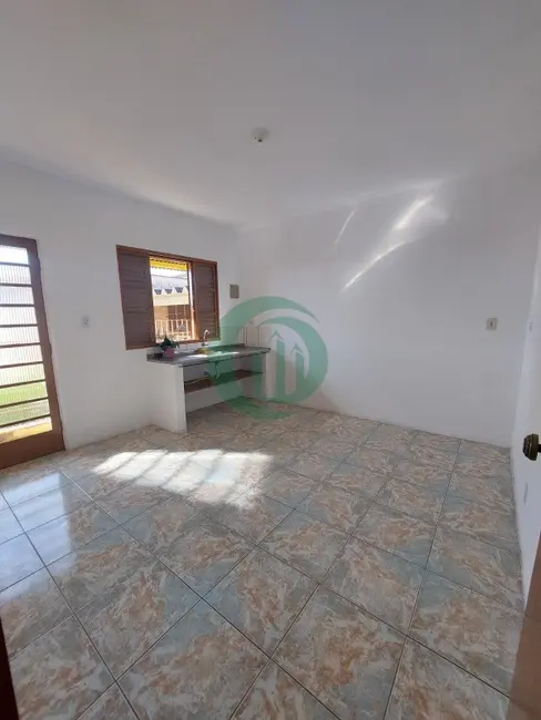 Foto 1 de Casa com 2 quartos para alugar, 50m2 em Vila Progresso, Santo Andre - SP