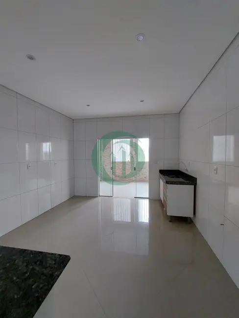 Casa com 1 quarto para alugar, 50m2 em Vila Luzita, Santo Andre - SP - imagem 2 Foto 2 de Casa com 1 quarto para alugar, 50m2 em Vila Luzita, Santo Andre - SP