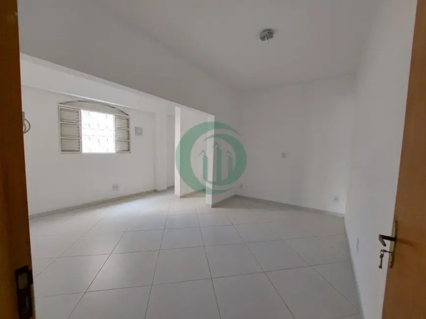 Casa com 1 quarto para alugar, 50m2 em Vila Luzita, Santo Andre - SP - imagem 5 Foto 5 de Casa com 1 quarto para alugar, 50m2 em Vila Luzita, Santo Andre - SP