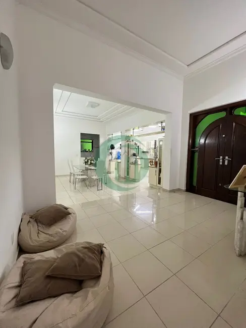 Casa com 4 quartos à venda, 530m2 em Vila Pires, Santo Andre - SP - imagem 4 Foto 4 de Casa com 4 quartos à venda, 530m2 em Vila Pires, Santo Andre - SP