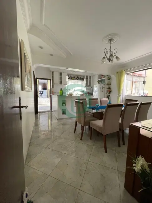 Foto 5 de Casa com 4 quartos à venda e para alugar, 307m2 em Vila Homero Thon, Santo Andre - SP