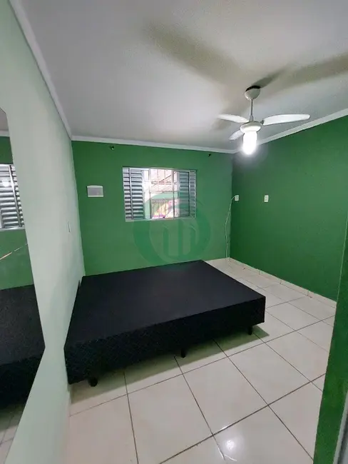 Foto 7 de Casa com 2 quartos para alugar, 80m2 em Vila Pires, Santo Andre - SP