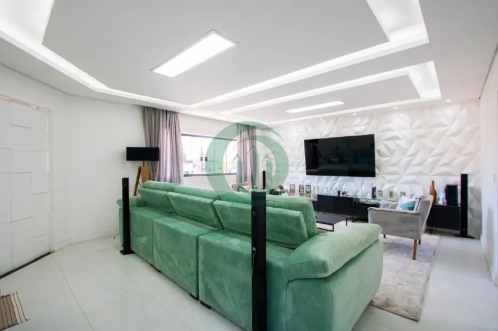 Foto 1 de Casa com 3 quartos à venda, 389m2 em Vila Pires, Santo Andre - SP