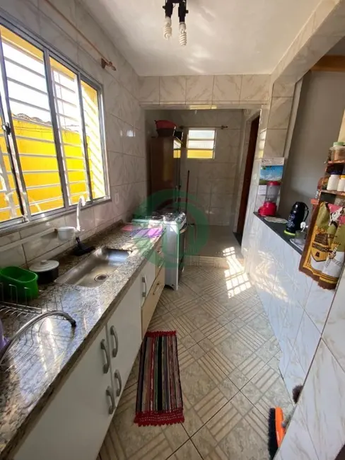 Foto 5 de Casa com 2 quartos à venda, 250m2 em Jardim Ipanema, Santo Andre - SP