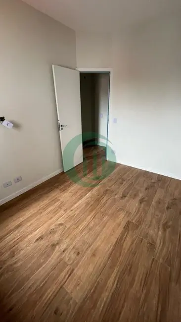 Foto 3 de Casa com 2 quartos à venda, 100m2 em Parque Industriário, Santo Andre - SP