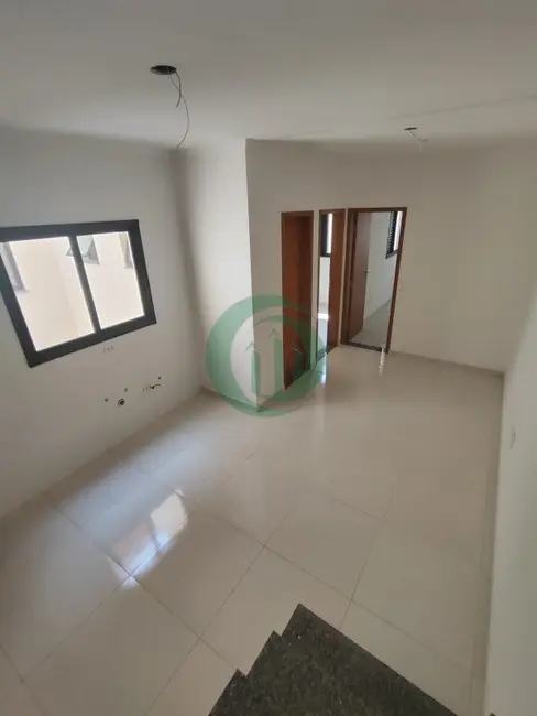 Foto 2 de Apartamento com 2 quartos à venda, 40m2 em Jardim Alvorada, Santo Andre - SP