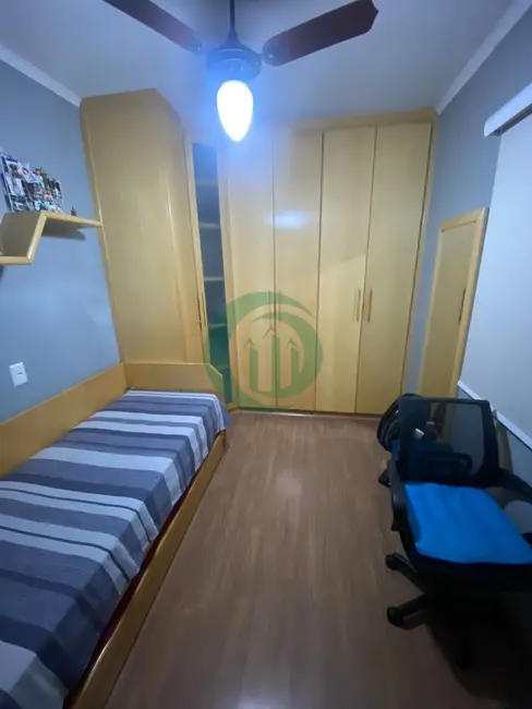 Foto 9 de Casa com 2 quartos à venda, 128m2 em Santo Andre - SP