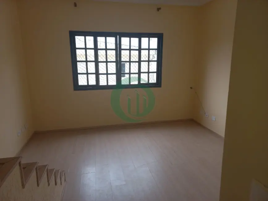 Foto 4 de Casa com 3 quartos para alugar, 120m2 em Vila Eldízia, Santo Andre - SP