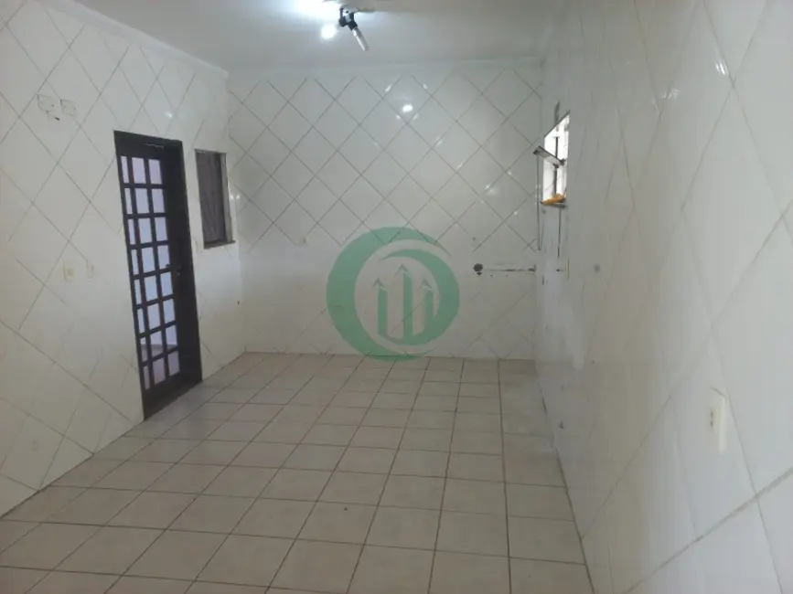 Foto 6 de Casa com 3 quartos para alugar, 120m2 em Vila Eldízia, Santo Andre - SP