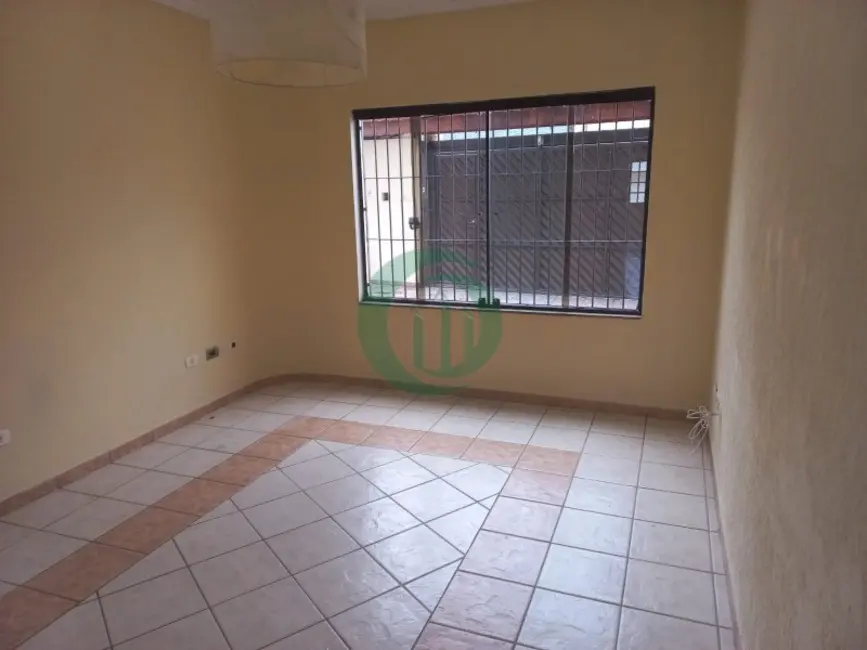 Foto 1 de Casa com 3 quartos para alugar, 120m2 em Vila Eldízia, Santo Andre - SP