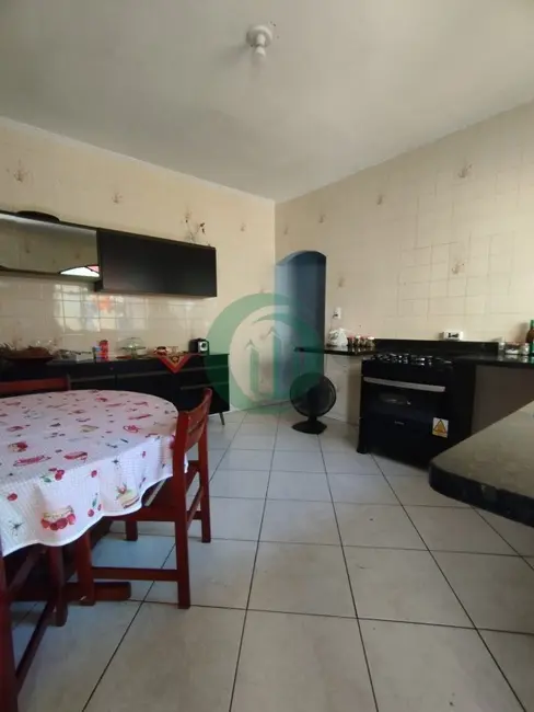 Foto 9 de Casa com 3 quartos à venda, 481m2 em Vila Pires, Santo Andre - SP