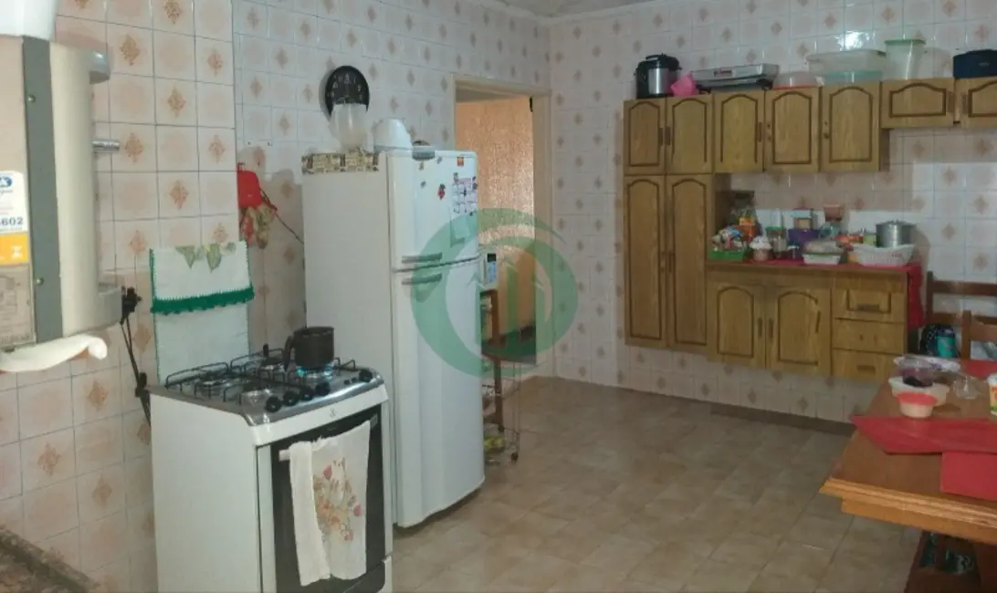 Foto 3 de Casa com 2 quartos à venda, 110m2 em Vila Lutécia, Santo Andre - SP