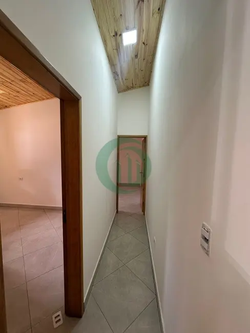 Chácara com 2 quartos à venda, 106m2 em Pinhalzinho - SP - imagem 6 Foto 6 de Chácara com 2 quartos à venda, 106m2 em Pinhalzinho - SP