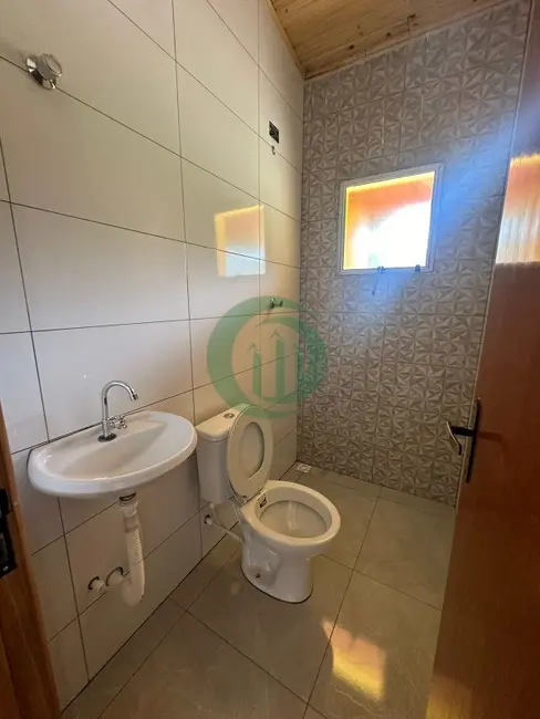Chácara com 2 quartos à venda, 106m2 em Pinhalzinho - SP - imagem 5 Foto 5 de Chácara com 2 quartos à venda, 106m2 em Pinhalzinho - SP