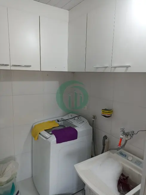 Foto 4 de Casa com 2 quartos à venda, 107m2 em Vila Cecília Maria, Santo Andre - SP