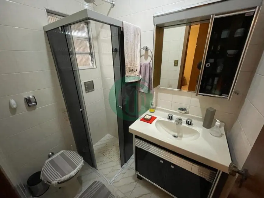 Casa com 3 quartos à venda, 244m2 em Jardim do Estádio, Santo Andre - SP - imagem 5 Foto 5 de Casa com 3 quartos à venda, 244m2 em Jardim do Estádio, Santo Andre - SP