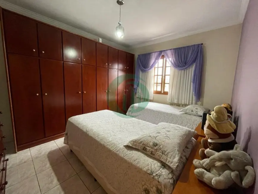 Casa com 3 quartos à venda, 244m2 em Jardim do Estádio, Santo Andre - SP - imagem 7 Foto 7 de Casa com 3 quartos à venda, 244m2 em Jardim do Estádio, Santo Andre - SP