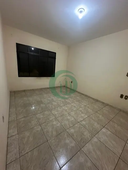 Foto 6 de Casa com 2 quartos para alugar, 70m2 em Parque Gerassi, Santo Andre - SP