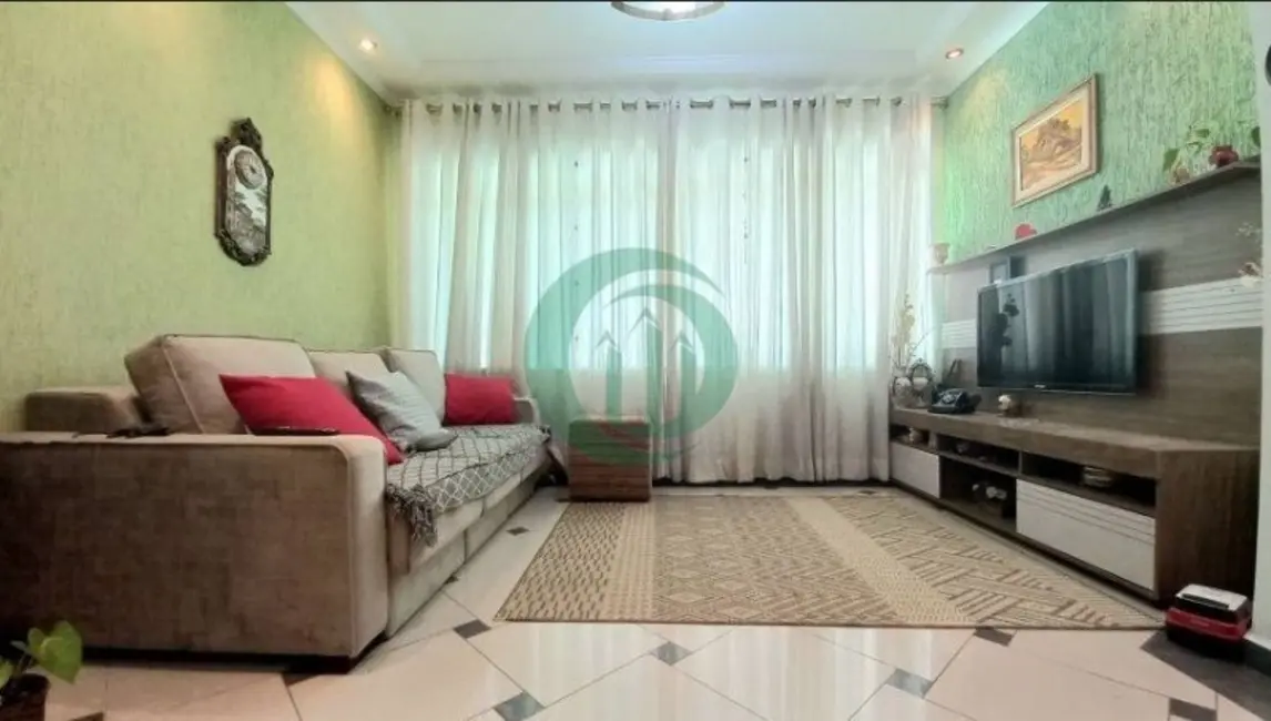 Casa com 4 quartos à venda, 212m2 em Vila Assunção, Santo Andre - SP - imagem 1 Foto 1 de Casa com 4 quartos à venda, 212m2 em Vila Assunção, Santo Andre - SP